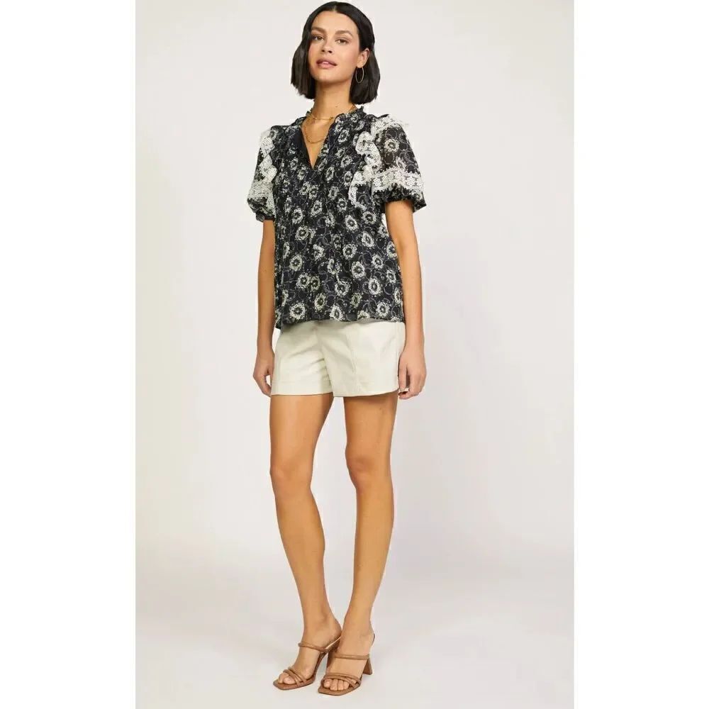 Current air Floral Lace Trimmed Top size L - Picture 7 of 7